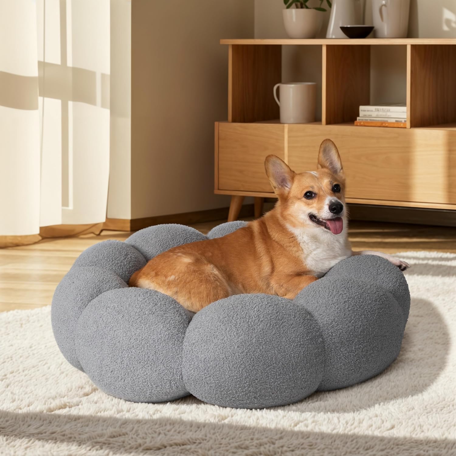 Fluffy Round Plush Pet Calming Bed For Indoor Comfort
